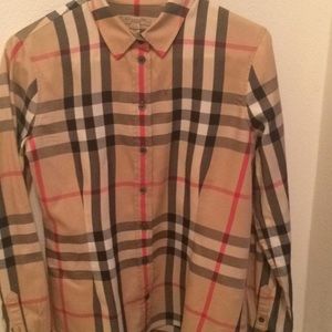 Burberry Men’s button down dress shirt